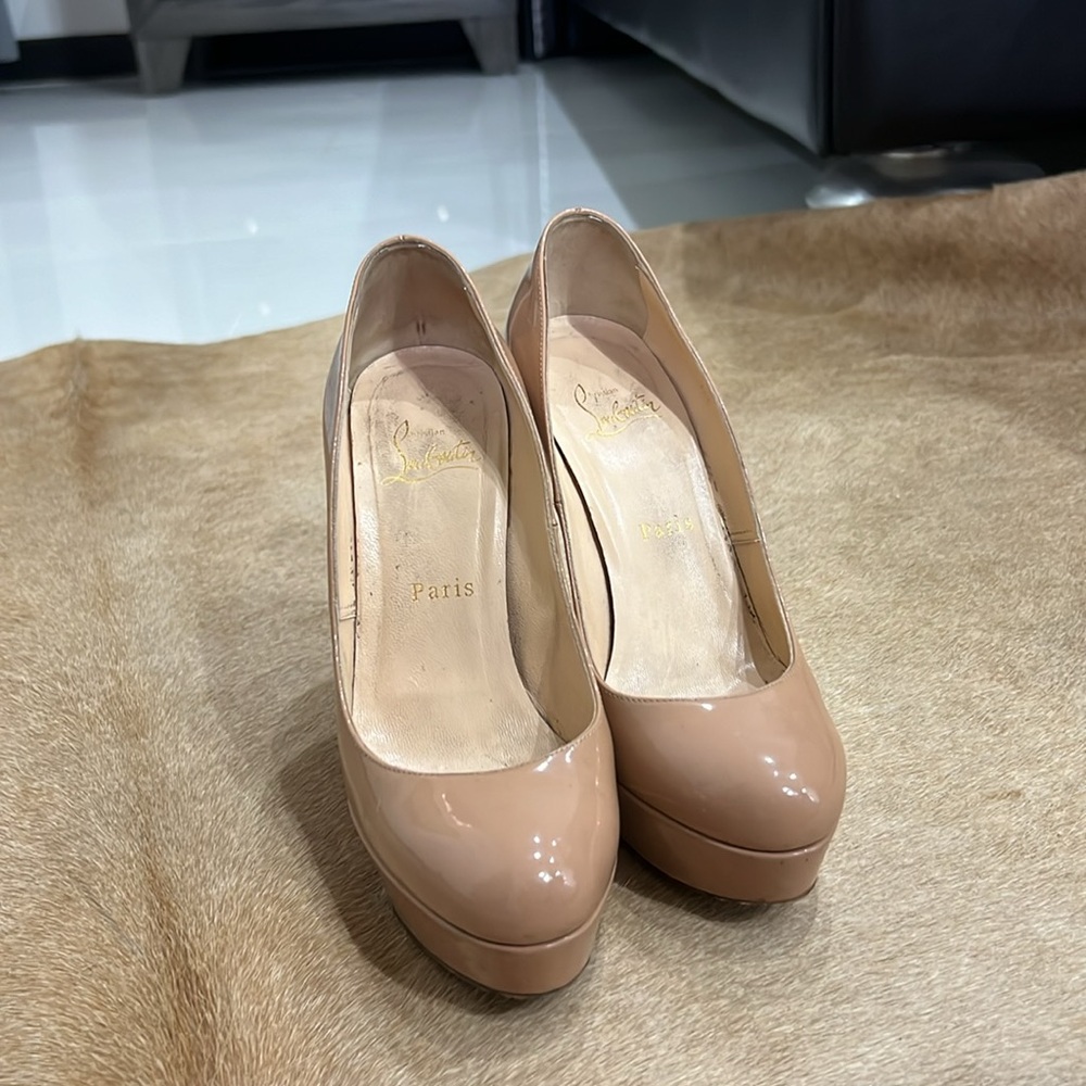 Christian louboutin bianca patent beige size 37 - Picture 4 of 7